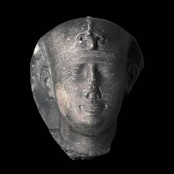 File:Head of Nectanebo II-MBA Lyon H1701-IMG 0204.jpg