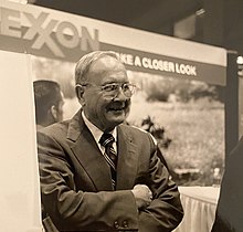 Ed Hess at an Exxon shareholders conference Hessimg3.jpg