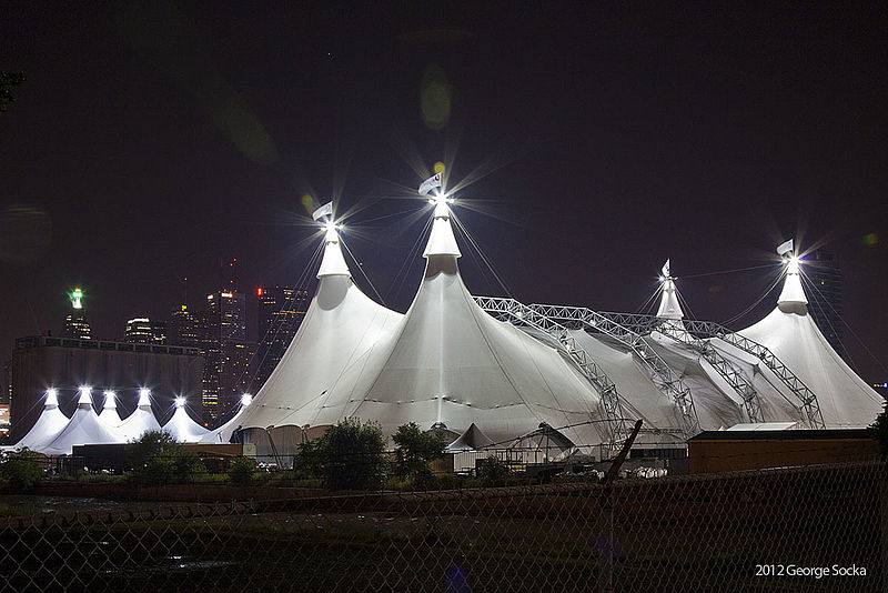 File:July 2012 Toronto Cavalia Tent Glowing Brightly at Night.jpg