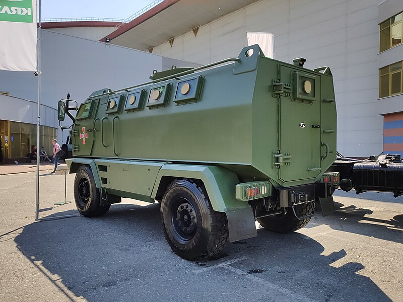 File:KrAZ Hulk, Kyiv 2021, 03.jpg