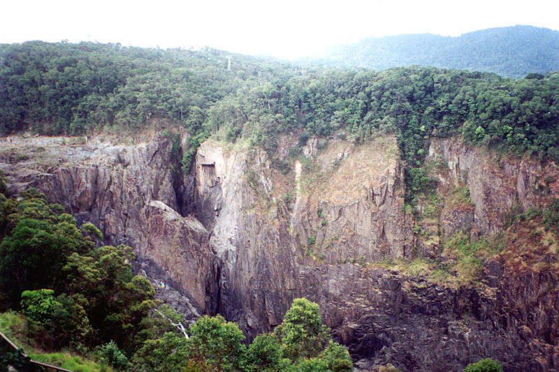 File:Kuranda - Barron Gorge lookout.jpg
