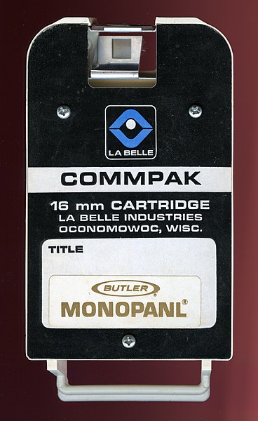 File:La Belle Commpak 16mm Cartridge D.D. Teoli Jr. A.C. (1).jpg