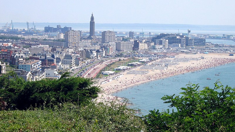 File:Le Havre Vue Plage 14 07 2005.jpg