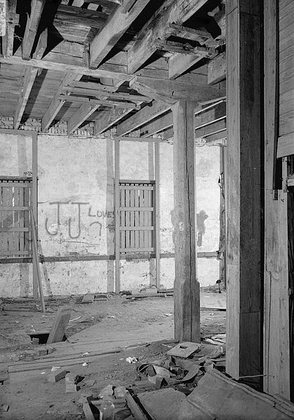 File:Lenoir-cotton-mill-interior-habs9.jpg