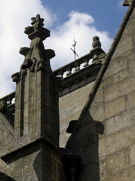 File:Louvigné-du-Désert (35) Église Saint-Martin Extérieur 17.jpg