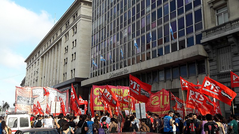 File:Marcha de la Resistencia 2017 24.jpg