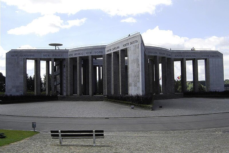 File:Mardasson Memorial from the north.jpg