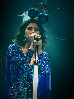 Marina and the Diamonds, Roundhouse, London (Neon Nature Tour) 03.jpg