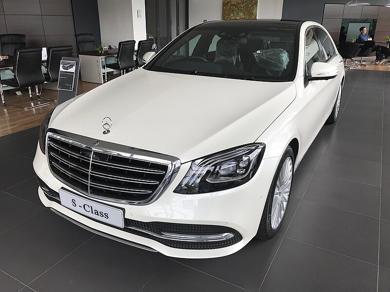 File:Mercedes-Benz S450L Indonesia.jpg