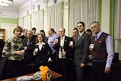 Moscow, Ten Wikipedia anniversary, champagne.JPG
