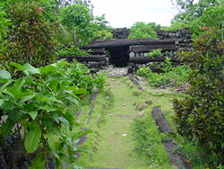 Nan Madol interior entrance Nan Madol 4.jpg