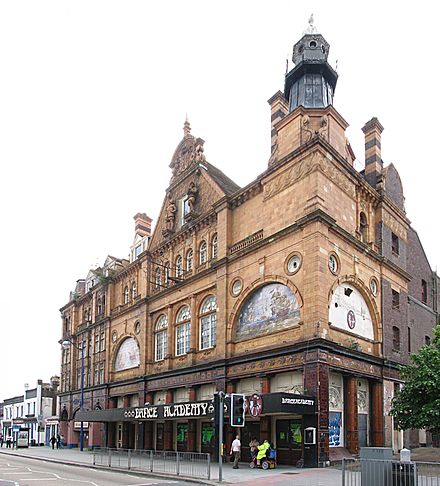 The New Palace Theatre in 2008