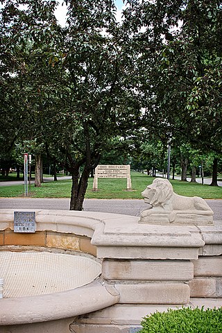 <span class="mw-page-title-main">Ohio Boulevard–Deming Park Historic District</span> Historic district in Indiana, United States