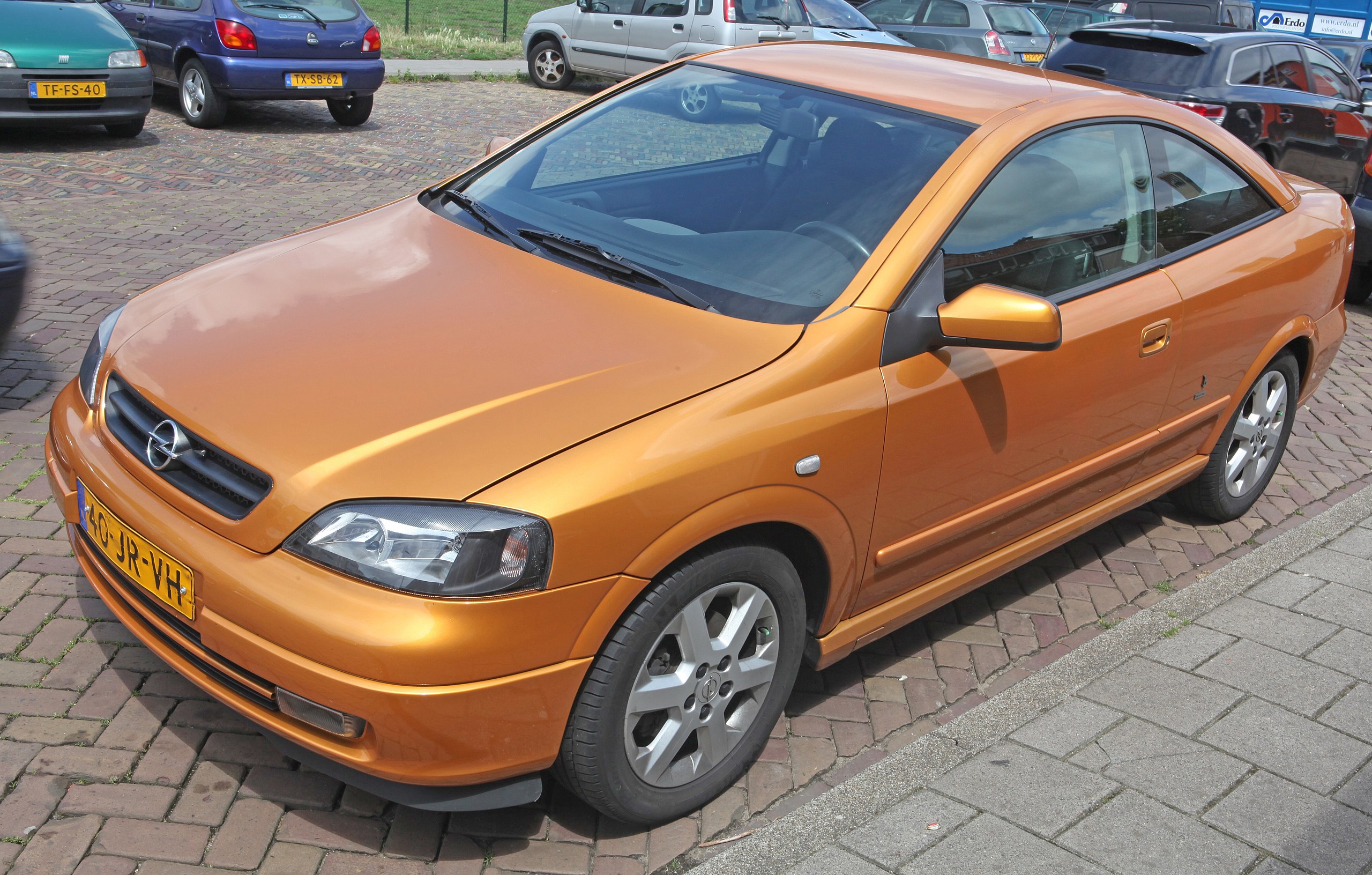 Opel Astra G Coupe Bertone Edition Stock Photo - Image of brcko