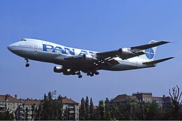 PanAm Boeing 747-100 Manteufel.jpg