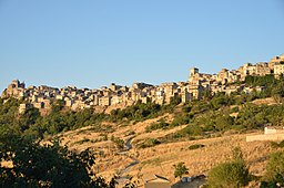 Petralia Soprana Panorama - panoramio.jpg