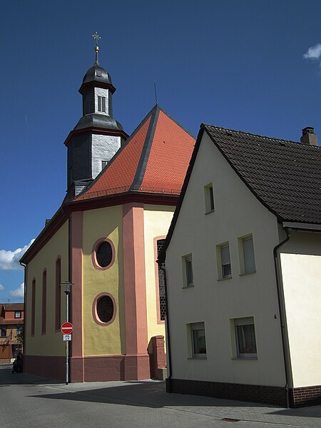 File:Pfarrkirche evangelisch Dudenhofen.JPG