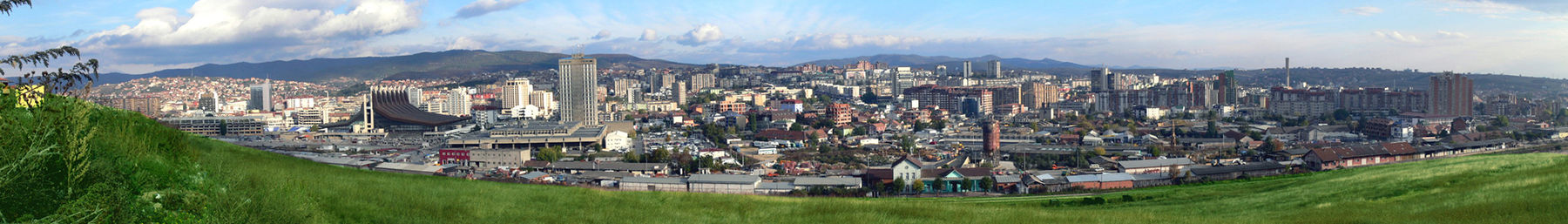 Priştina banner.jpg