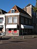 Huis met lijstgevel, hoekhuis kraanplein