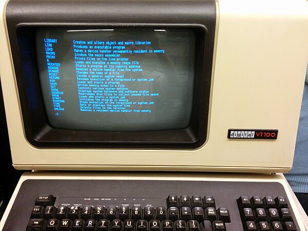 The end of the HELP command output from RT-11SJ displayed on a VT100.