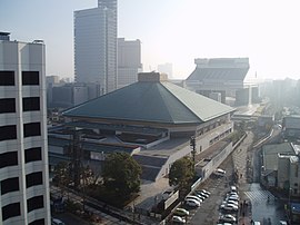 両国国技館、江戸東京博物館、NTTドコモ墨田ビル（北東方向を望む）