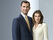 Official portrait of the King and Queen (23 June 2014)