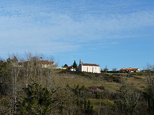 Saint-Séverin-d'Estissac village.JPG