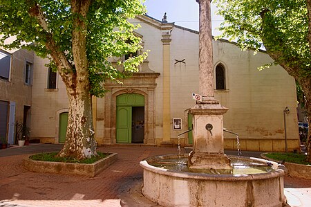 Saint Zacharie Place Église