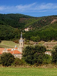 Monasterios de San Millán. Suso (arriba) y Yuso (abajo)