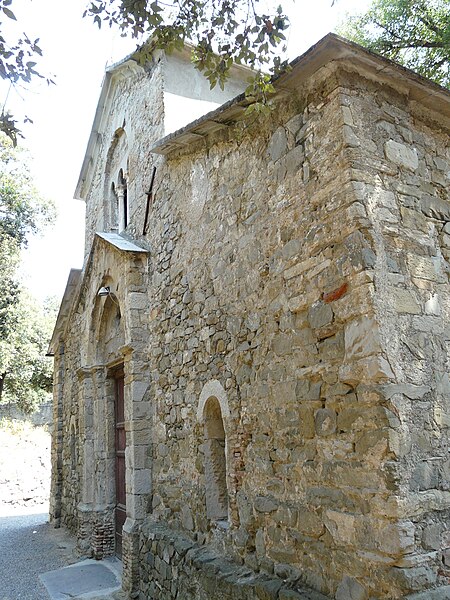 File:Sestri Levante-chiesa di san nicolò dell'isola-facciata.jpg