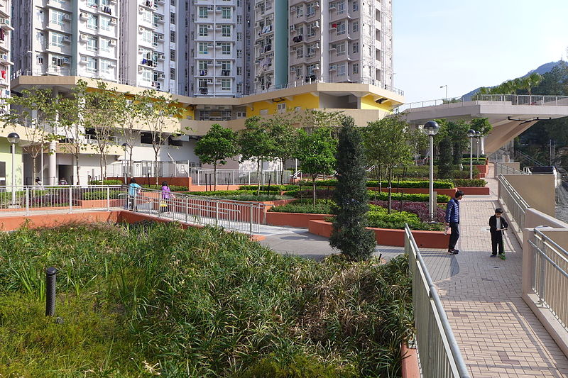 File:Shui Chuen O Estate Rainwater Garden 201603.jpg