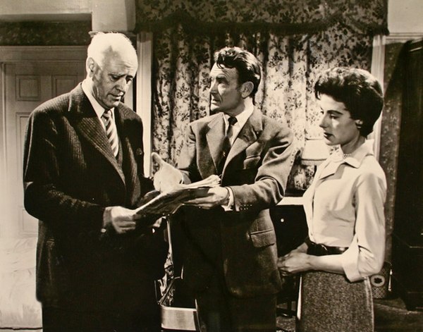 Mills (middle) with Alastair Sim and Yvonne Mitchell in Escapade (1955)