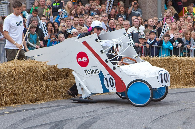 File:Soap box rally 7 2011.jpg