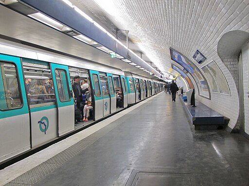 Station mtro Invalides (ligne 8) - IMG 2664