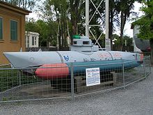 Biber midget submarine preserved at Technik Museum Speyer. Submarine biber 01.jpg