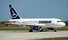 Un Airbus A318 de la TAROM