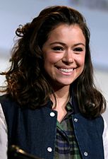 Tatiana Maslany dans le rôle de Lily.