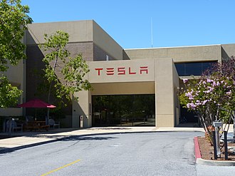 The main entrance of the former Tesla Motors headquarters TeslaMotors HQ PaloAlto.jpg