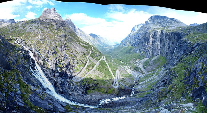 File:Trollstigen, Norway - panoramio.jpg