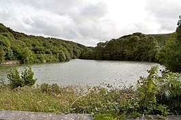 Gambar Atas Slade Waduk