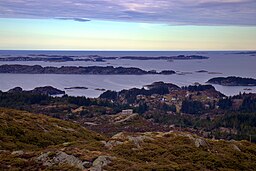 Veivågen sett från Kongsfjellet.