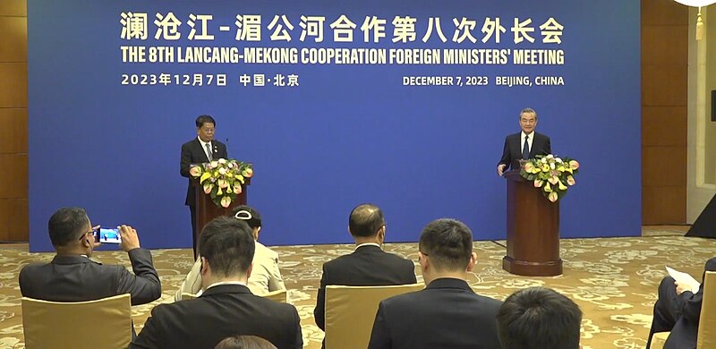 File:Wang Yi and Than Swe.jpg