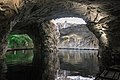 «Большой провал Рускеалы» — огромная пещера с провалившимся сводом, заполненная водой