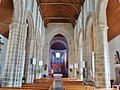 Fouesnant : l'église paroissiale Saint-Pierre-et-Saint-Paul, vue intérieure d'ensemble