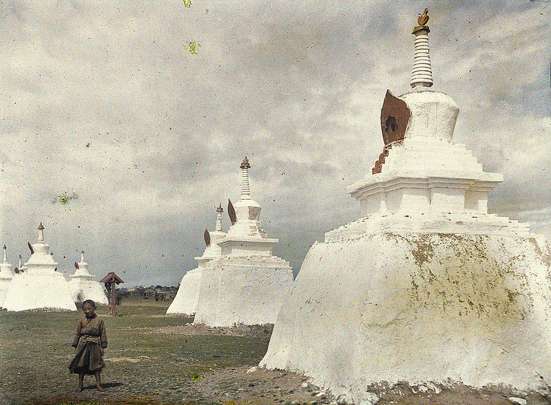 File:1913 Gandan Monastery in Khuree.jpg