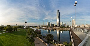 R1 vote count: 148 2014-09-29 - Reichsbrücke-Donau City-Sunken City.jpg