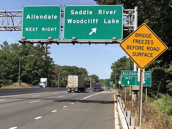 Route 17 northbound in Saddle River