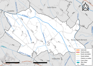 Carte en couleur présentant le réseau hydrographique de la commune