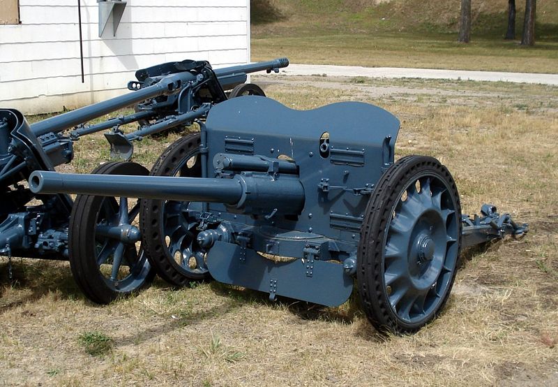 47 mm APX anti-tank gun - Wikipedia