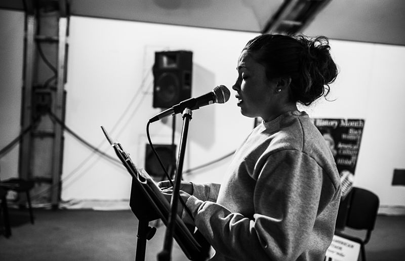 File:Airmen celebrate Black History Month through spoken word 140211-F-VU439-061.jpg